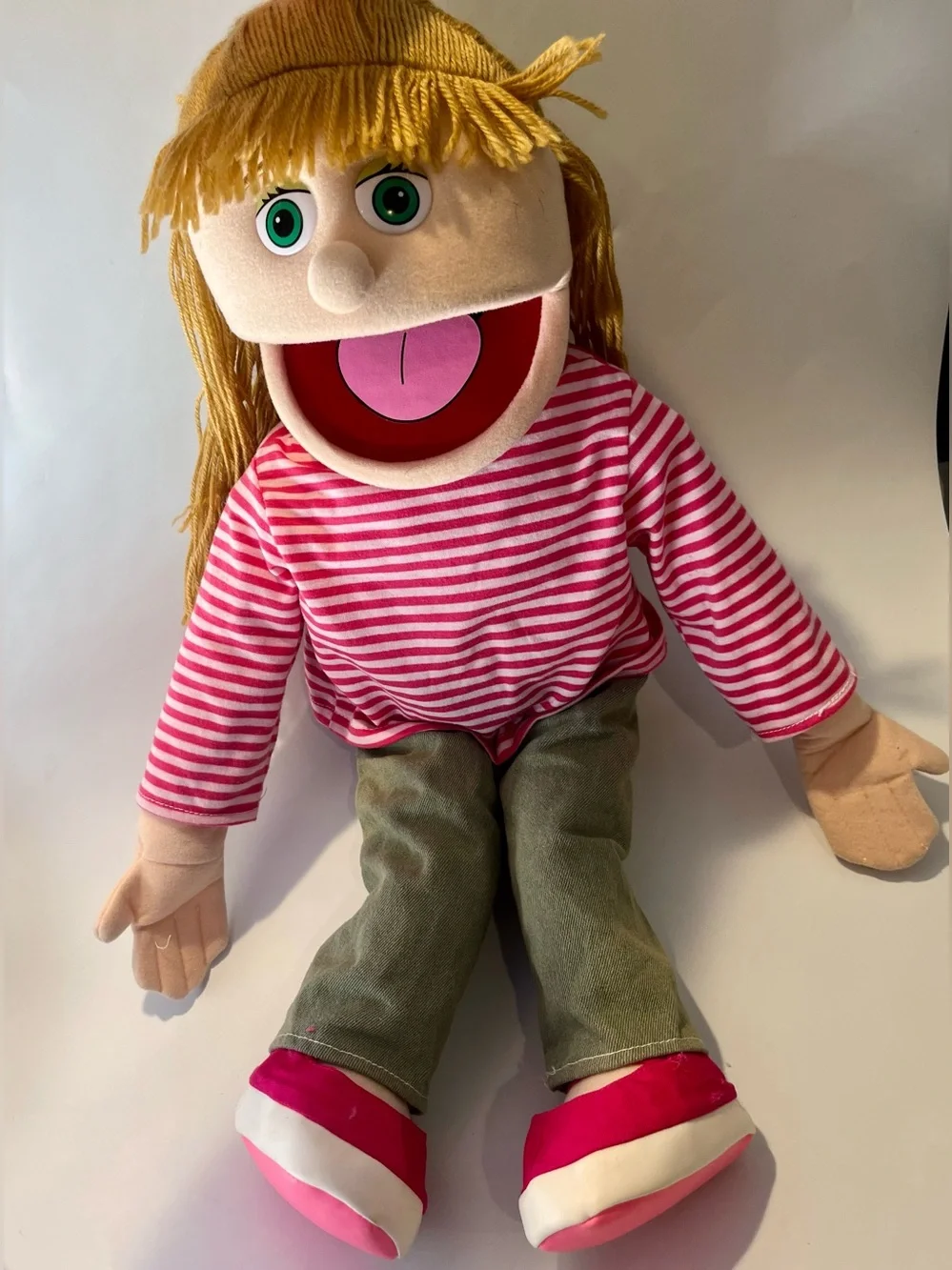SILLY PUPPETS Girl Hand Puppet - Clothes Blonde Hair Green Eyes Pretend Play